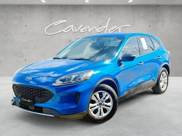 2020 Ford Escape S — photo 1 of 13
