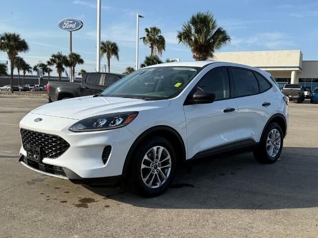 2022 Ford Escape S — photo 1 of 13