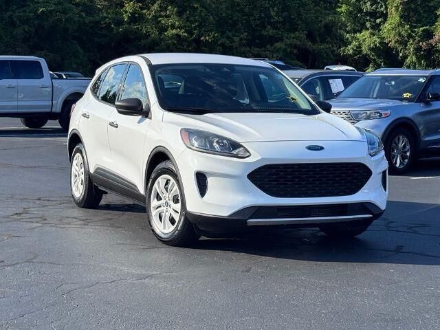 2020 Ford Escape S — photo 1 of 26