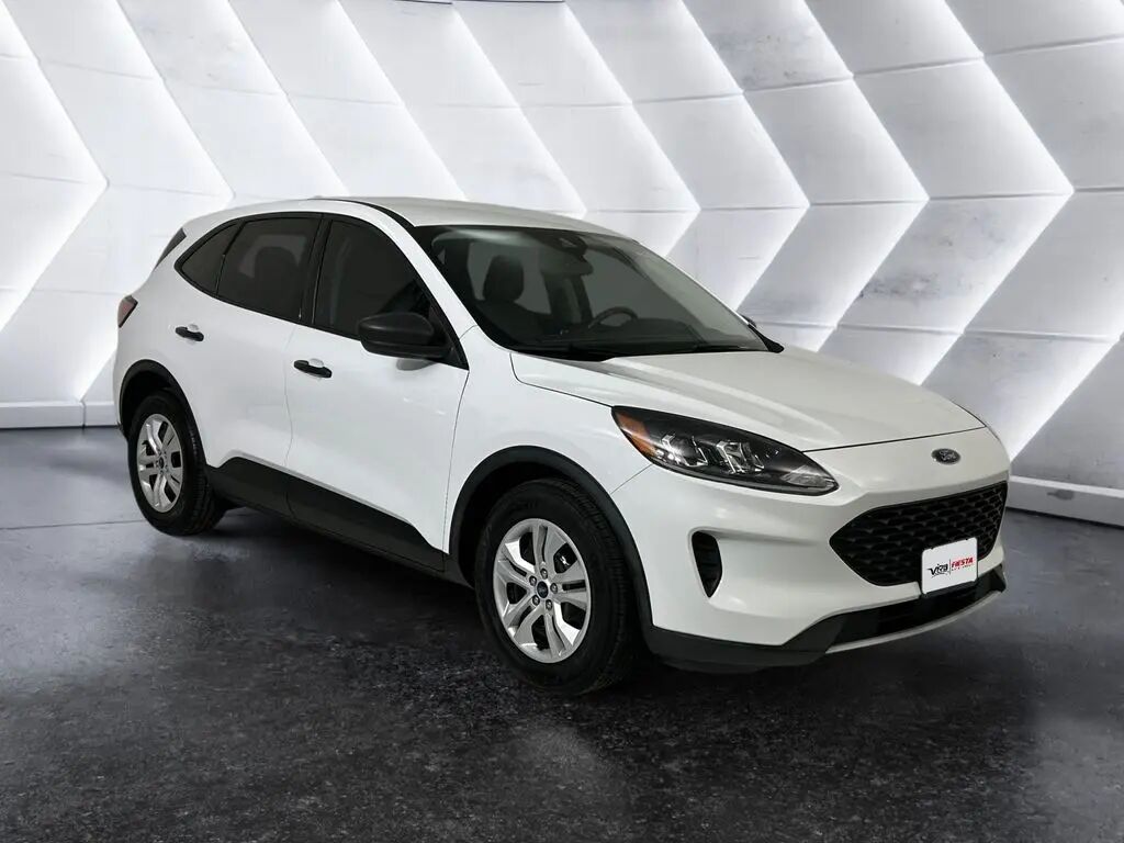 2022 Ford Escape S — photo 1 of 25