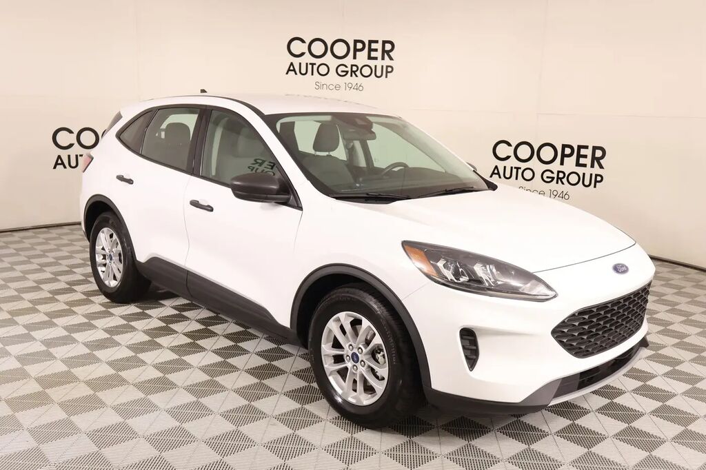 2022 Ford Escape S — photo 1 of 26