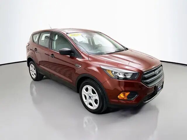 2018 Ford Escape S — photo 1 of 14