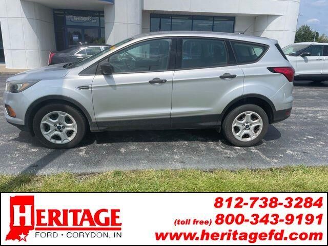 2019 Ford Escape S — photo 1 of 26