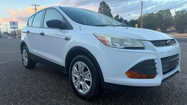 2014 Ford Escape S — photo 1 of 2