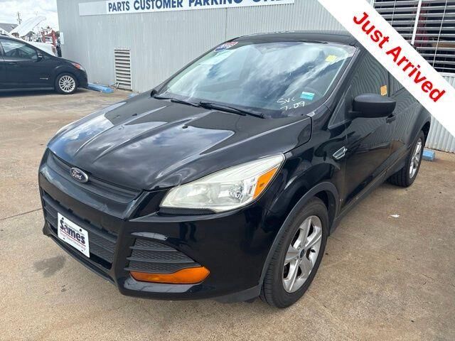 2016 Ford Escape S