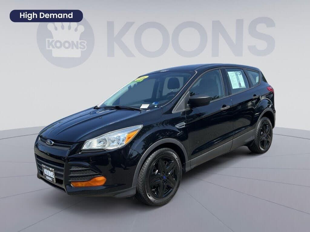 2016 Ford Escape S — photo 1 of 2