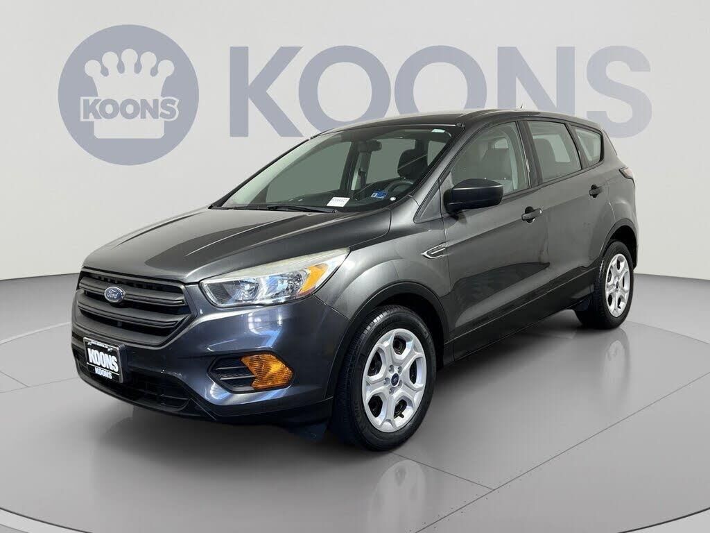2017 Ford Escape S — photo 1 of 1