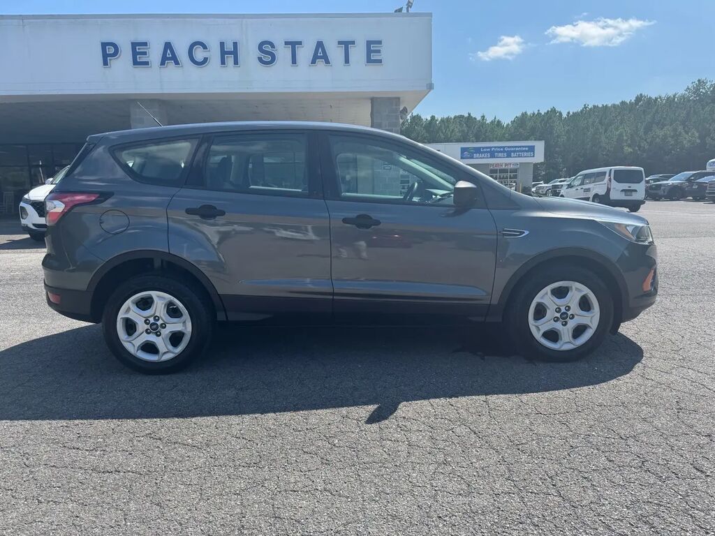 2018 Ford Escape S — photo 1 of 13