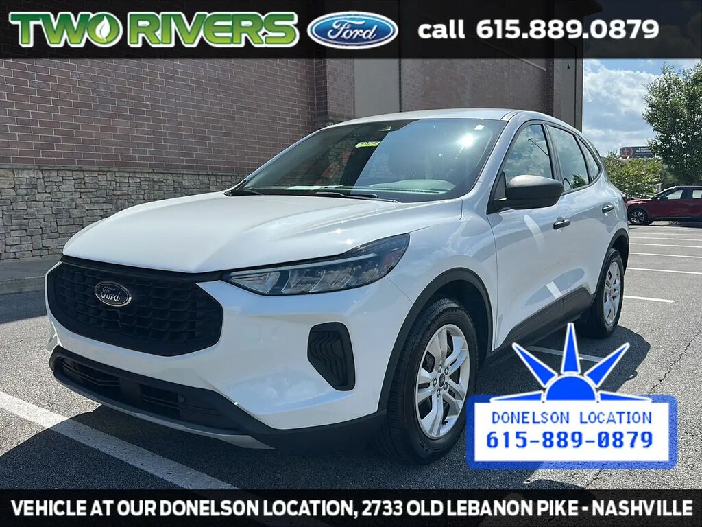 2023 Ford Escape Base — photo 1 of 13