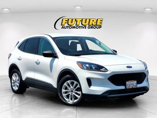 2022 Ford Escape SE — photo 1 of 14