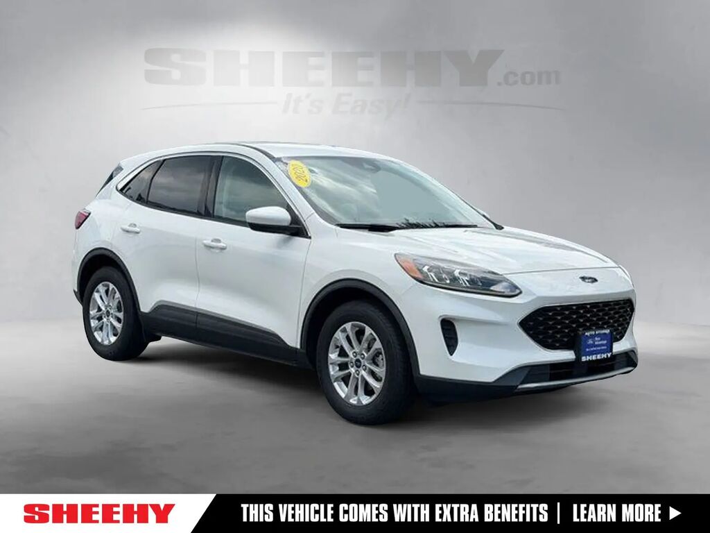 2020 Ford Escape SE — photo 1 of 20