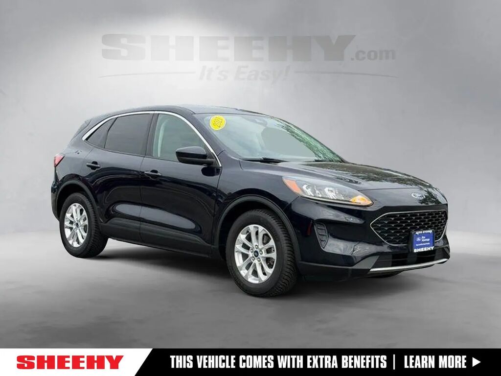 2021 Ford Escape SE — photo 1 of 10