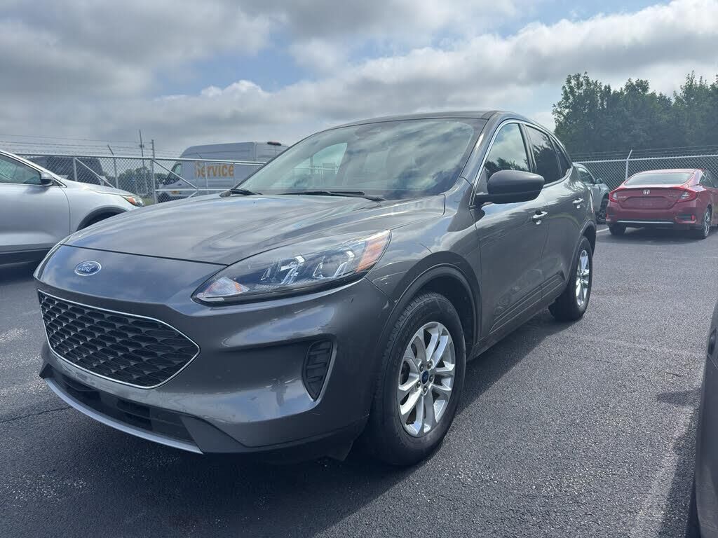 2022 Ford Escape SE — photo 1 of 27