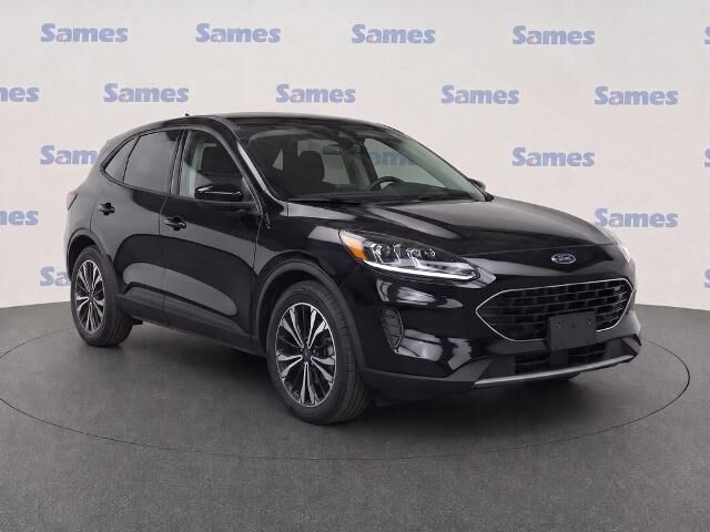2022 Ford Escape SE — photo 1 of 26