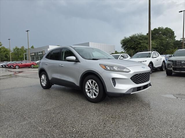 2020 Ford Escape SE — photo 1 of 26