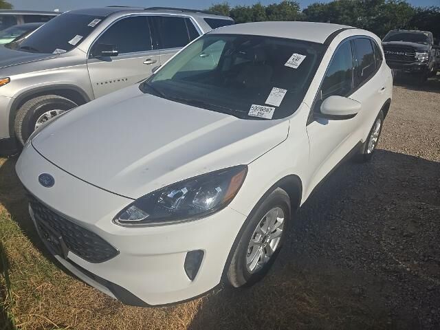 2021 Ford Escape SE — photo 1 of 4
