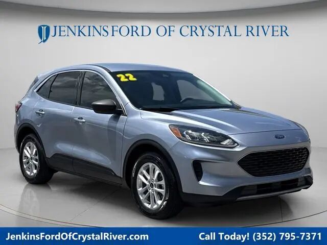 2022 Ford Escape SE — photo 1 of 26
