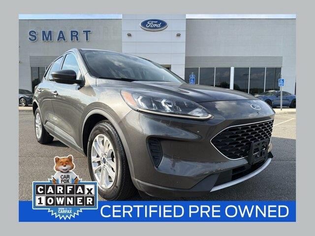 2020 Ford Escape SE — photo 1 of 26