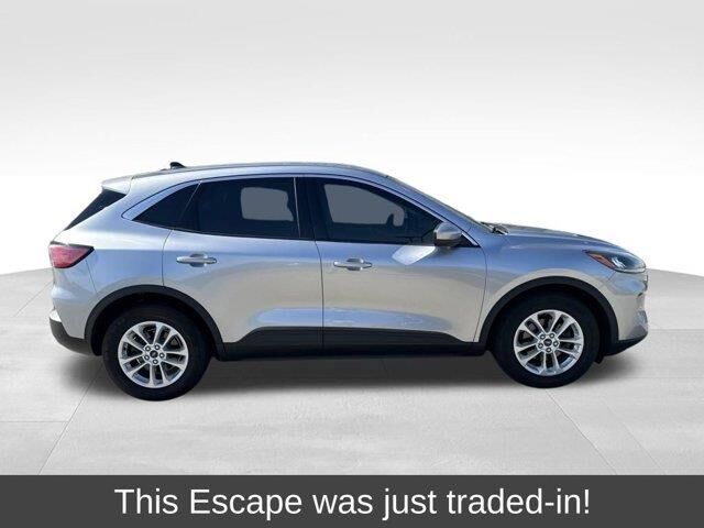 2021 Ford Escape SE — photo 1 of 2