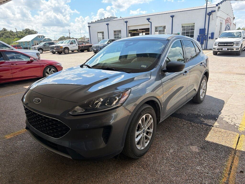 2022 Ford Escape SE — photo 1 of 1
