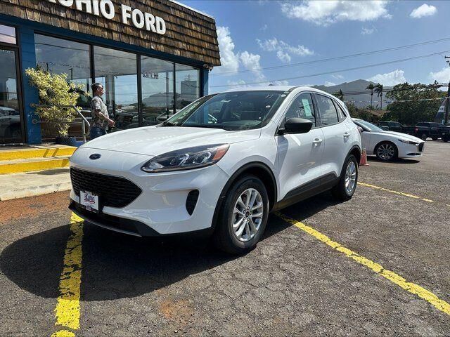 2022 Ford Escape SE — photo 1 of 24