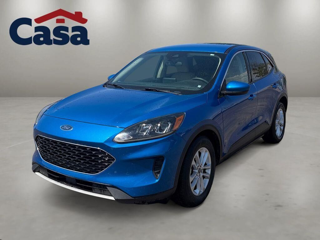 2020 Ford Escape SE — photo 1 of 15