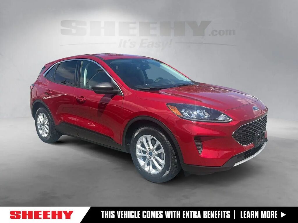 2022 Ford Escape SE — photo 1 of 24