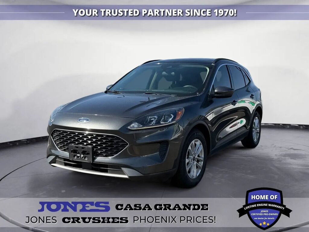 2020 Ford Escape SE — photo 1 of 13