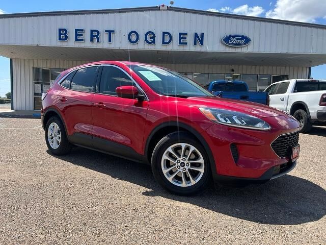 2021 Ford Escape SE — photo 1 of 13