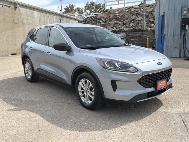 2022 Ford Escape SE — photo 1 of 26