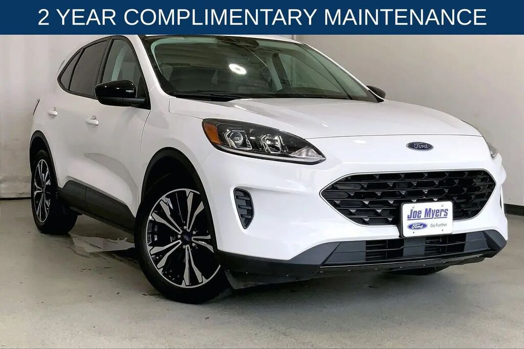 2022 Ford Escape SE — photo 1 of 27