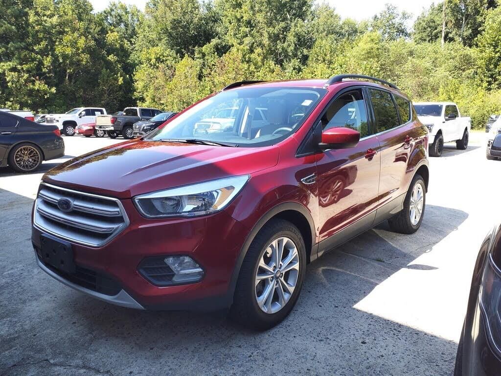 2018 Ford Escape SE — photo 1 of 1