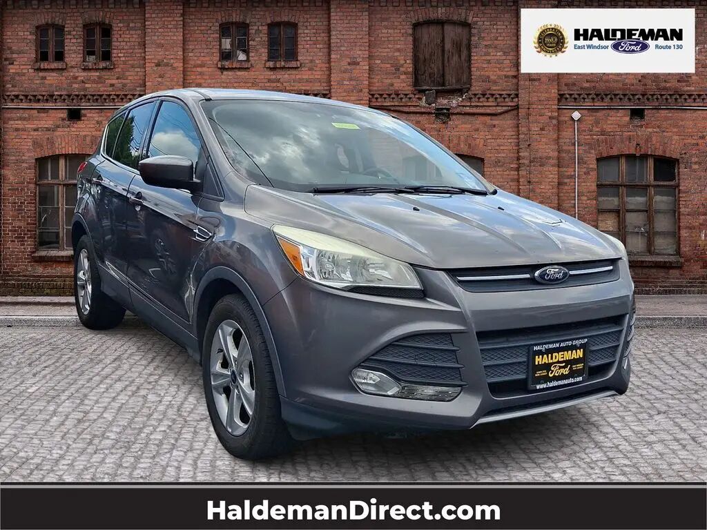 2014 Ford Escape SE — photo 1 of 11