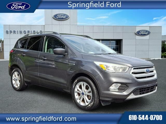 2018 Ford Escape SE — photo 1 of 13