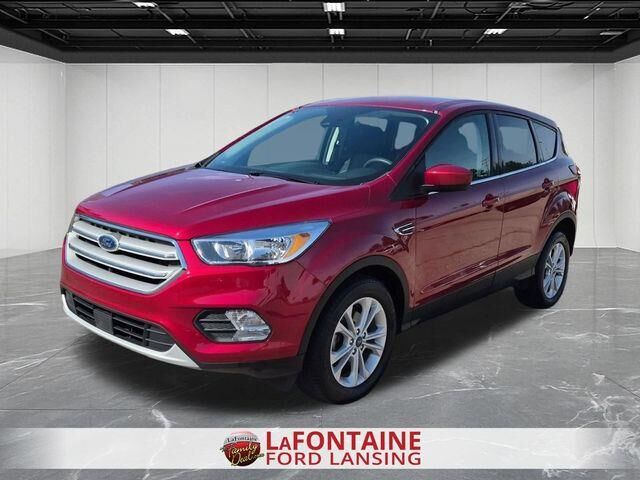 2019 Ford Escape SE — photo 1 of 26