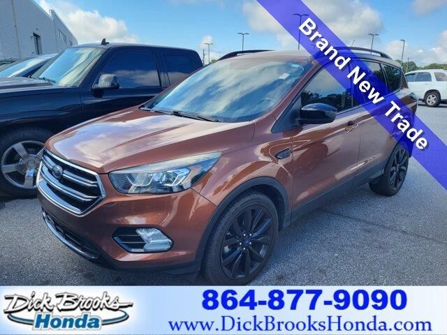 2017 Ford Escape SE — photo 1 of 1