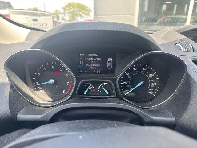 2017 Ford Escape SE — photo 1 of 13