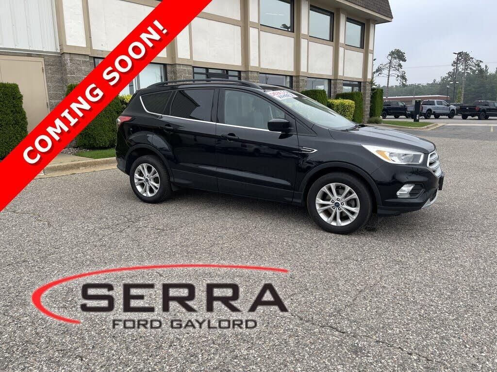 2018 Ford Escape SE — photo 1 of 1