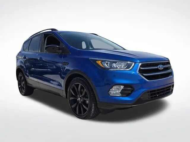 2019 Ford Escape SE — photo 1 of 13