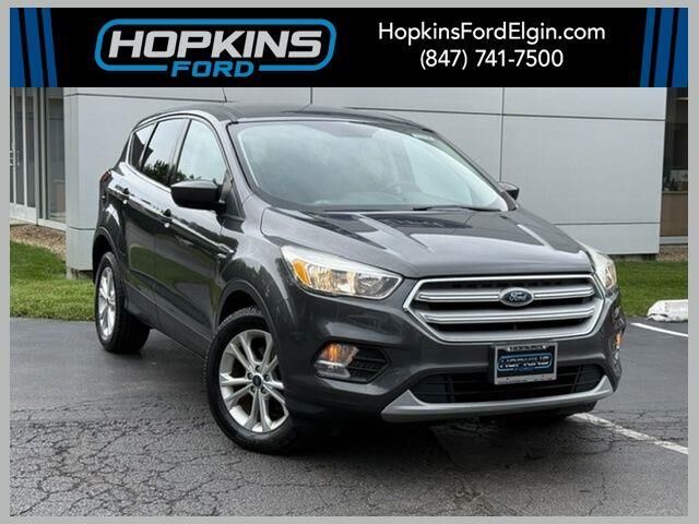 2019 Ford Escape SE — photo 1 of 12