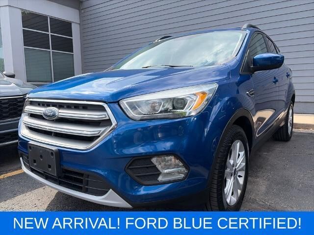 2017 Ford Escape SE — photo 1 of 26