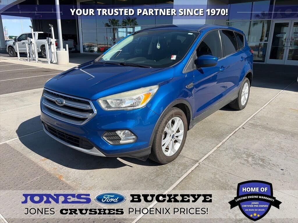 2017 Ford Escape SE — photo 1 of 1
