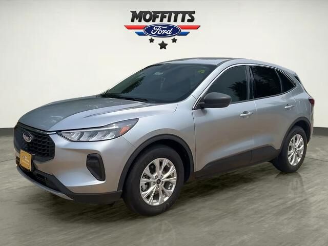 2023 Ford Escape Active — photo 1 of 13