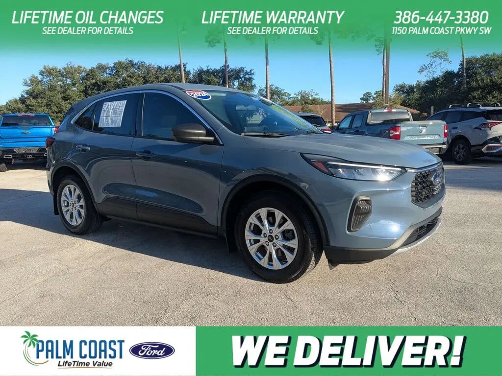 2024 Ford Escape Active — photo 1 of 31