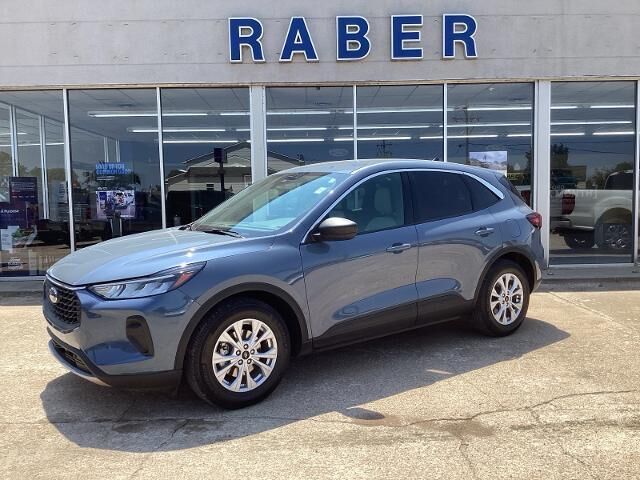 2024 Ford Escape Active — photo 1 of 13