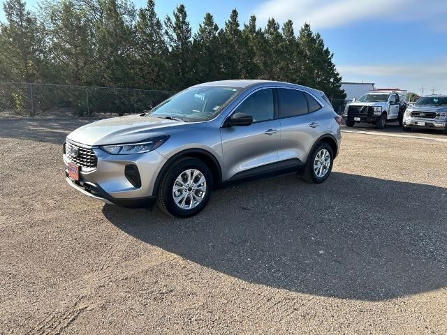 2024 Ford Escape Active — photo 1 of 25