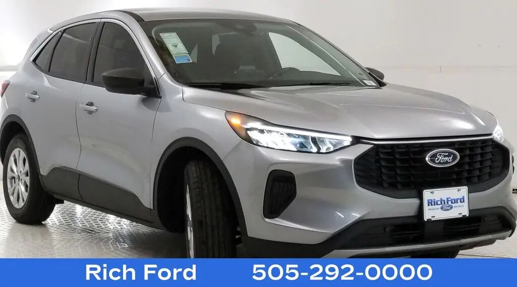 2024 Ford Escape Active — photo 1 of 13