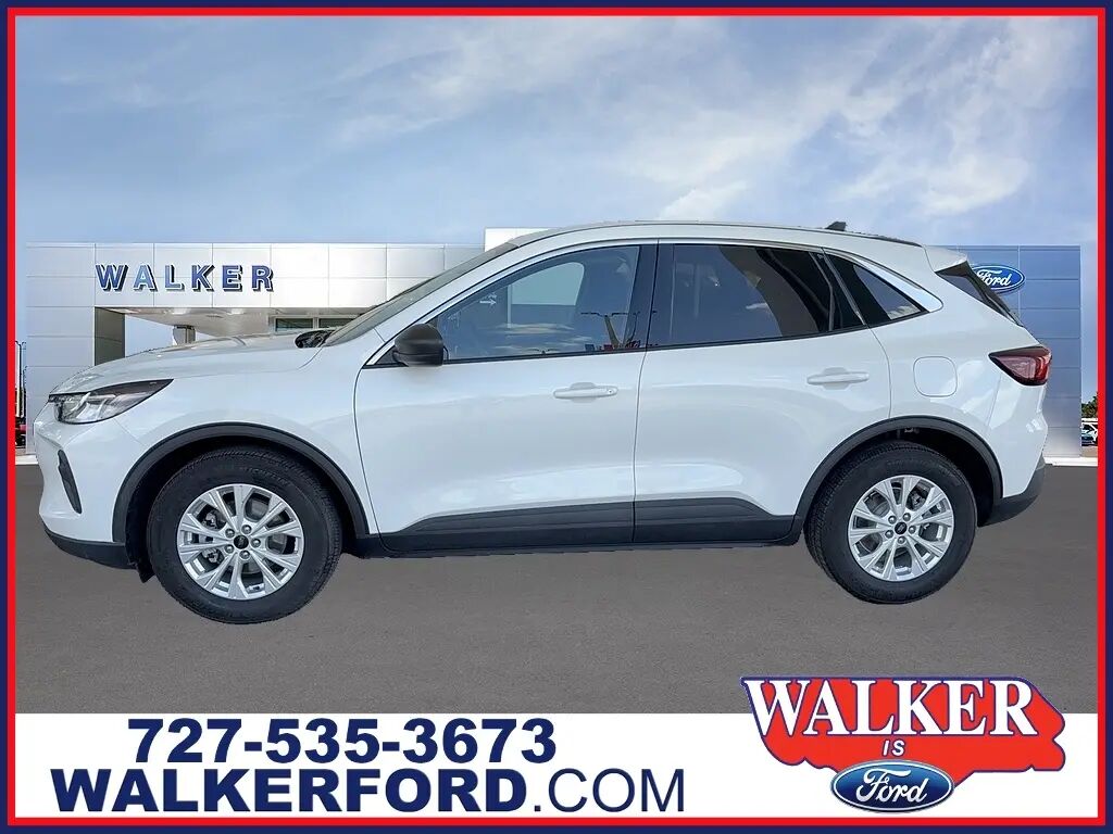 2023 Ford Escape Active — photo 1 of 26