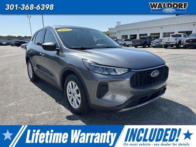 2023 Ford Escape Active — photo 1 of 38