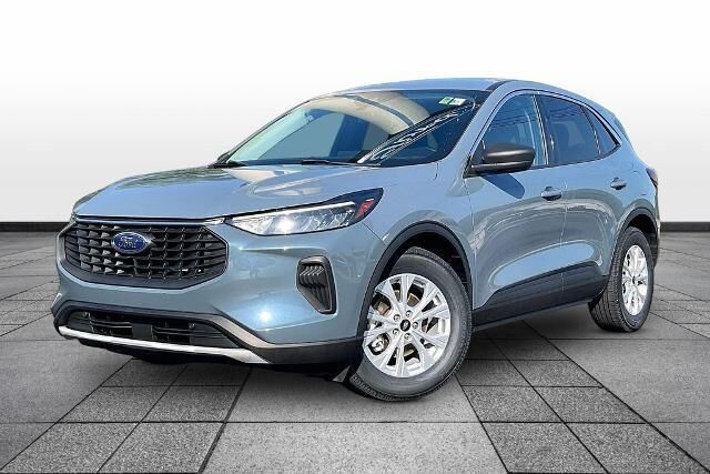 2023 Ford Escape Active — photo 1 of 26